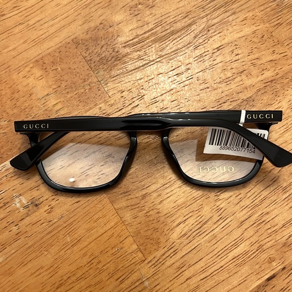 Gucci GG0126O - Picture 2 of 3